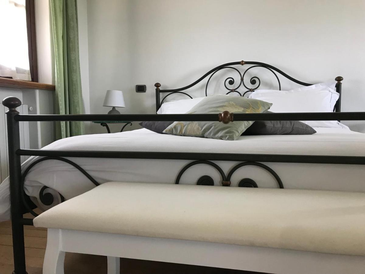 Radice Verde Cissone Buitenkant foto